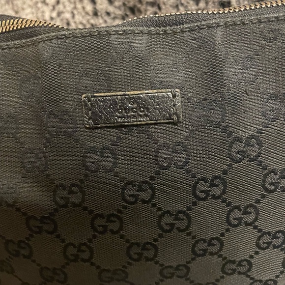 GUCCI Black GG Canvas Vintage Shoulder Bag-Pre-loved Condition - Picture 3 of 13
